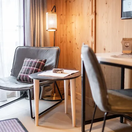 Tradition Julen 4* 采尔马特