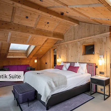 Tradition Julen 酒店 4*