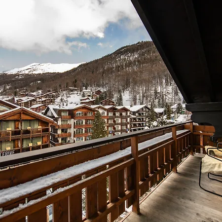 酒店 Tradition Julen 采尔马特