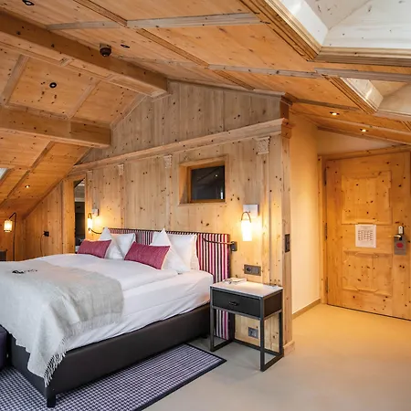 Tradition Julen Hotell 4*