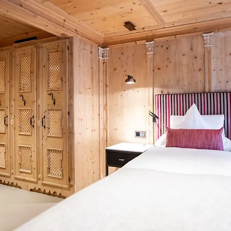 Tradition Julen ホテル ツェルマット